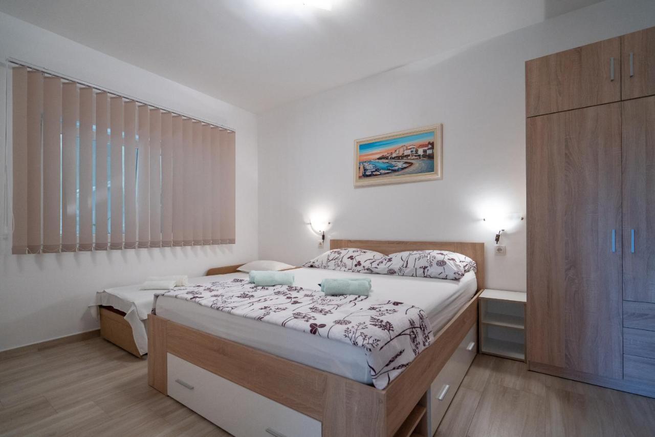 Apartman Ana Novi Vinodolski Exterior photo